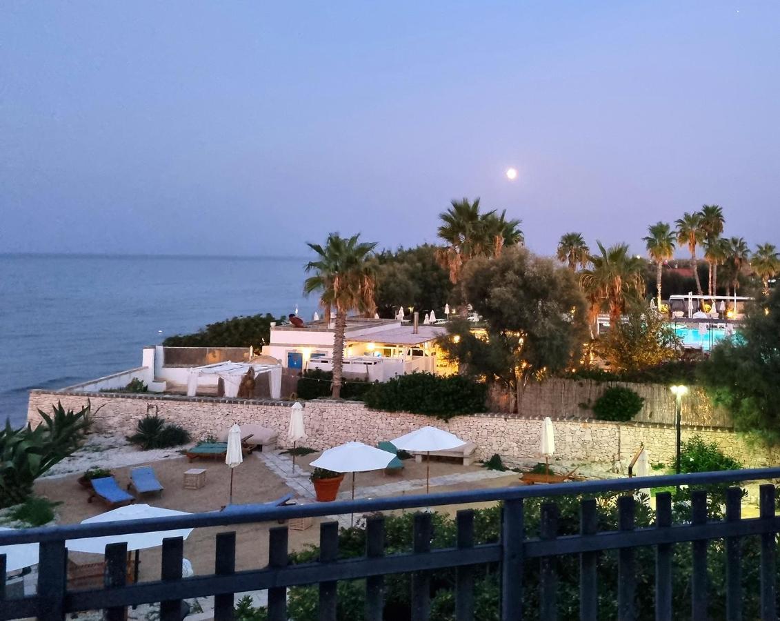 Aurelia Sea View Bed & Breakfast Torre Canne Dış mekan fotoğraf